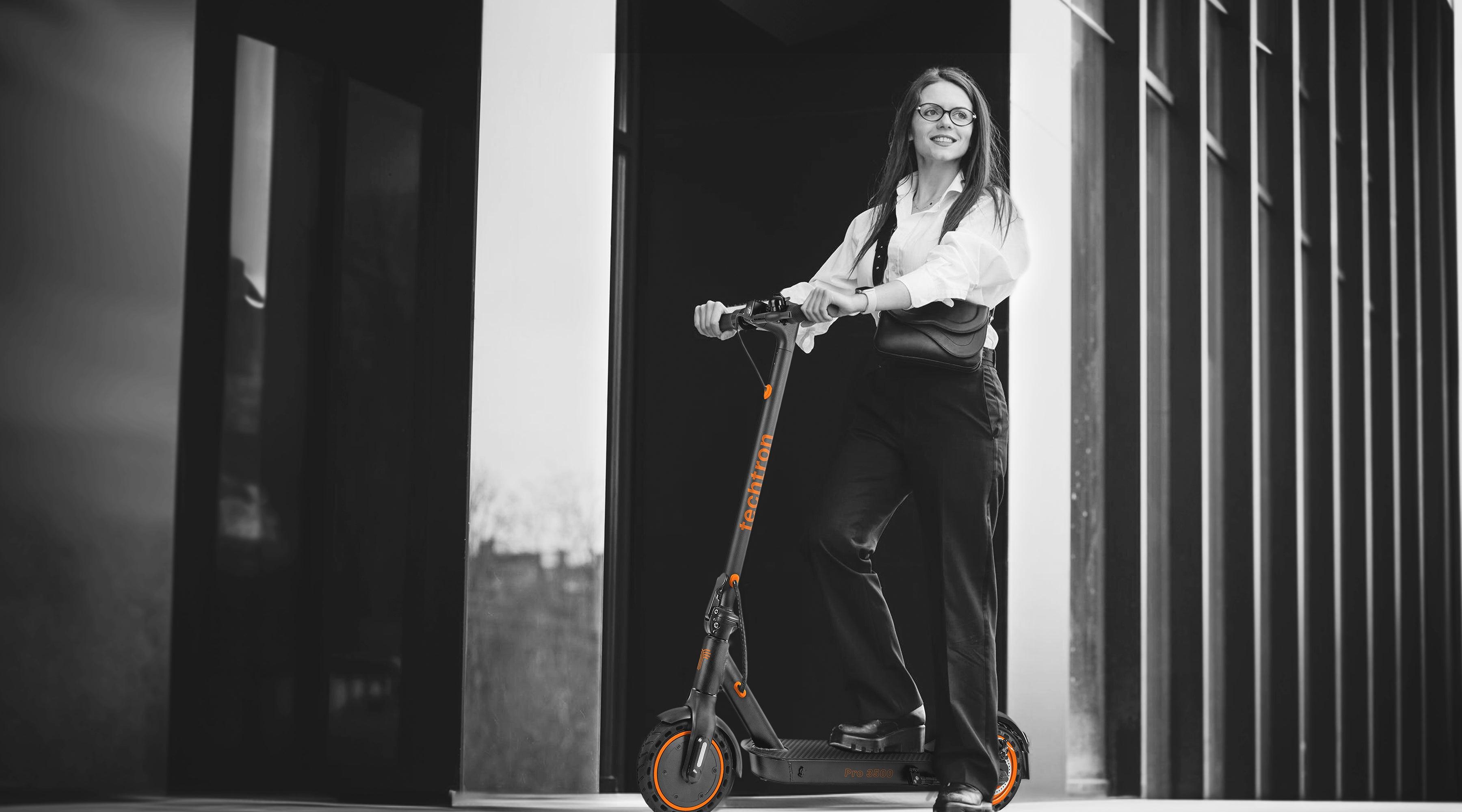 Fast Forward Your Commute: The Top Benefits of Choosing an Electric Scooter